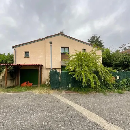 Maison De